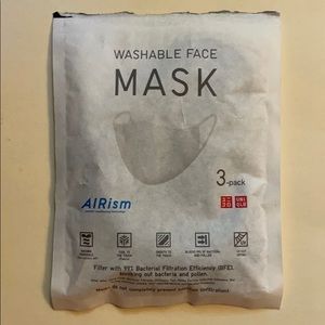 Uniqlo Airism Masks